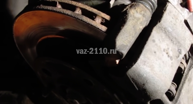 Снятие и установка суппорта на ВАЗ 2110